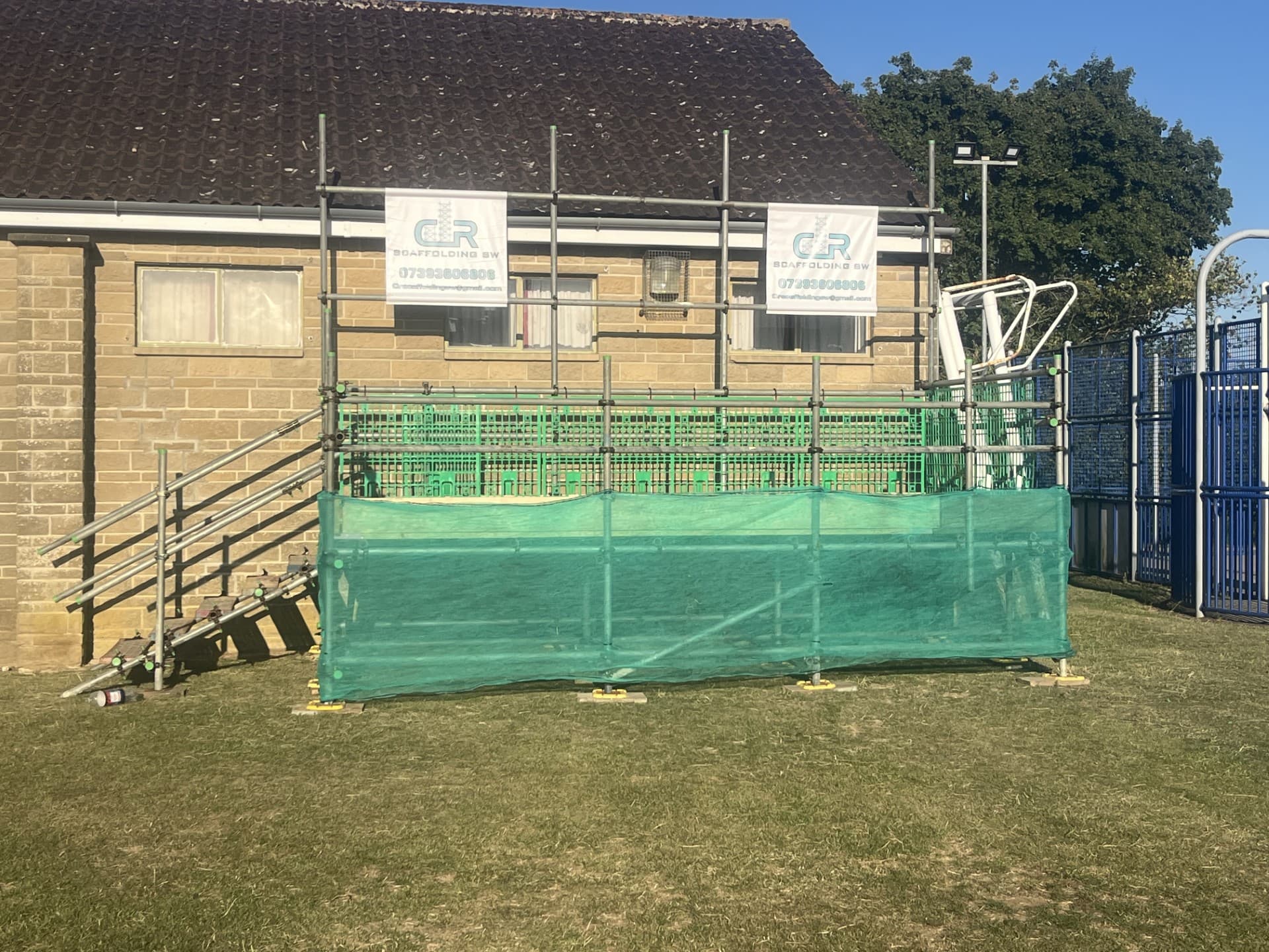 Commercial building scaffolding